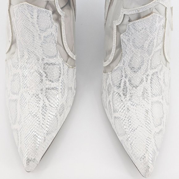 Betsey Johnson Lunas Snake Print Western Boots 7M - Picture 6 of 11